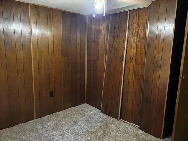 $95,000 | 44 Pine Avenue, Huntsville, TX 77340