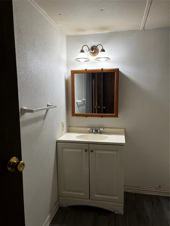 $95,000 | 44 Pine Avenue, Huntsville, TX 77340