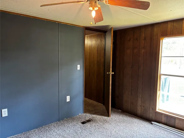 $95,000 | 44 Pine Avenue, Huntsville, TX 77340