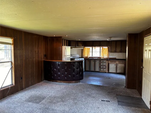 $95,000 | 44 Pine Avenue, Huntsville, TX 77340