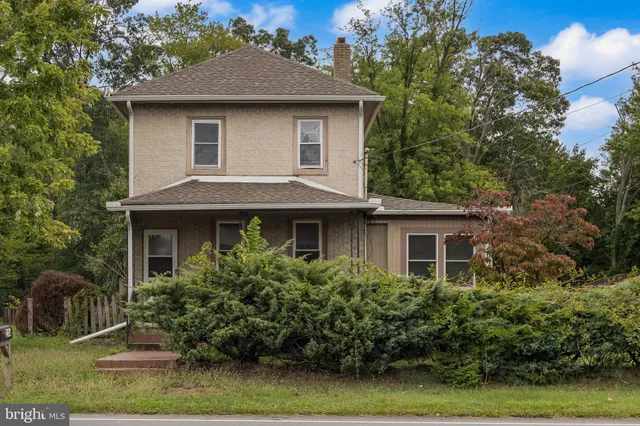 $299,000 | 214 South White Horse Pike, Waterford Works, NJ 08089