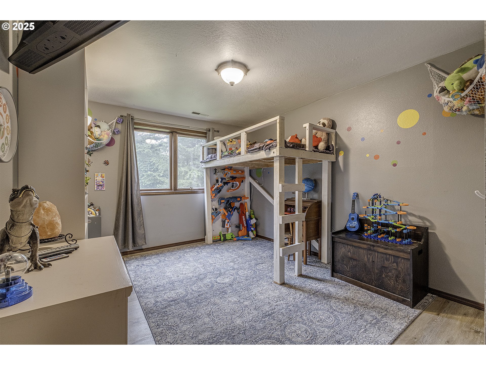 21445 Southwest Ornduff Road Hillsboro, OR 97123 - Photo 15 of 35 Gallery Image 15