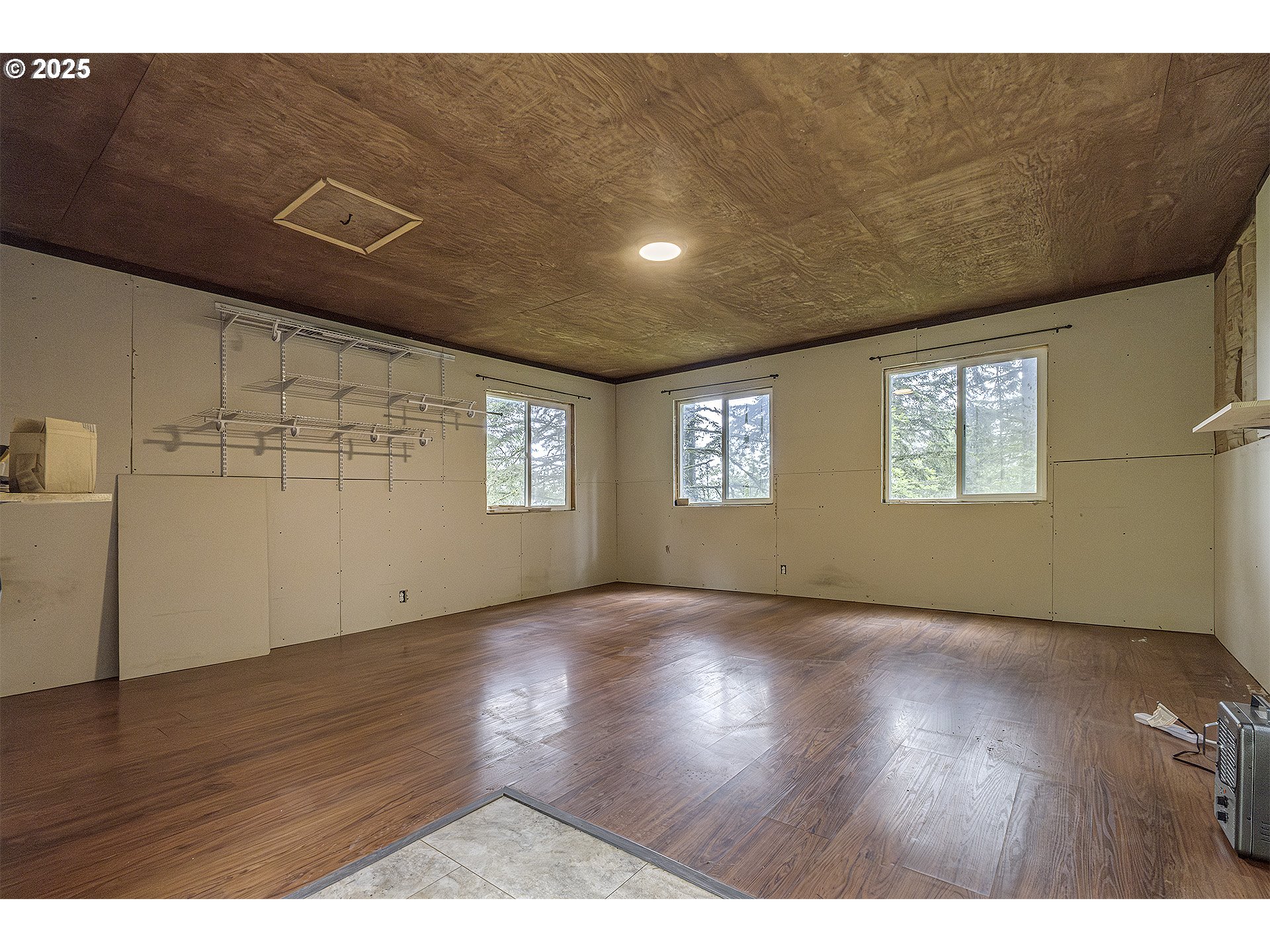 21445 Southwest Ornduff Road Hillsboro, OR 97123 - Photo 22 of 35 Gallery Image 22