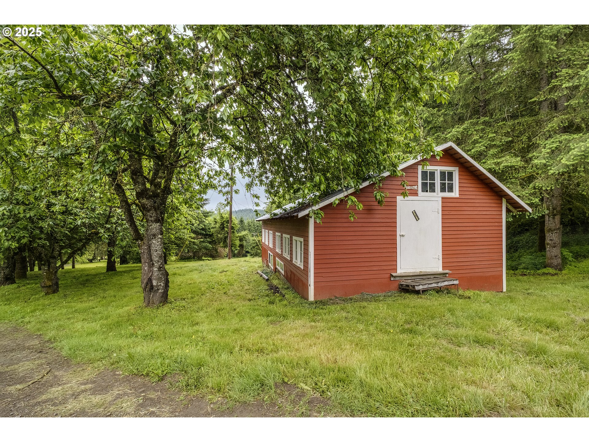 21445 Southwest Ornduff Road Hillsboro, OR 97123 - Photo 30 of 35 Gallery Image 30