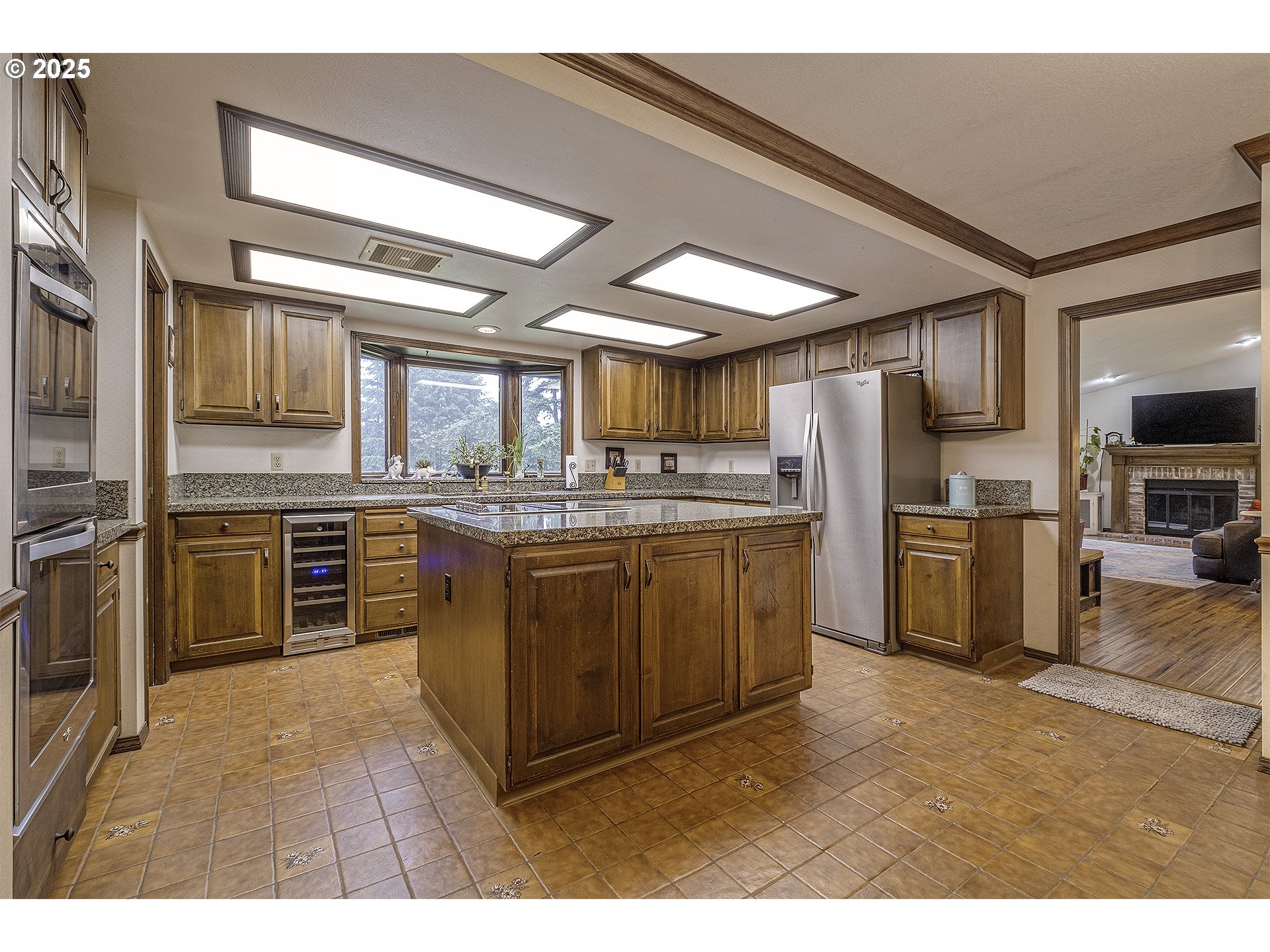 21445 Southwest Ornduff Road Hillsboro, OR 97123 - Photo 4 of 35 Gallery Image 4