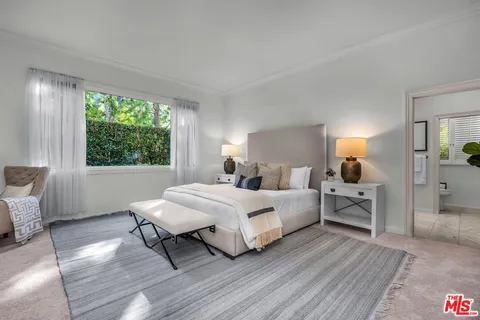 $2,995,000 | 10126 Empyrean Way, Unit 102, Los Angeles, CA 90067