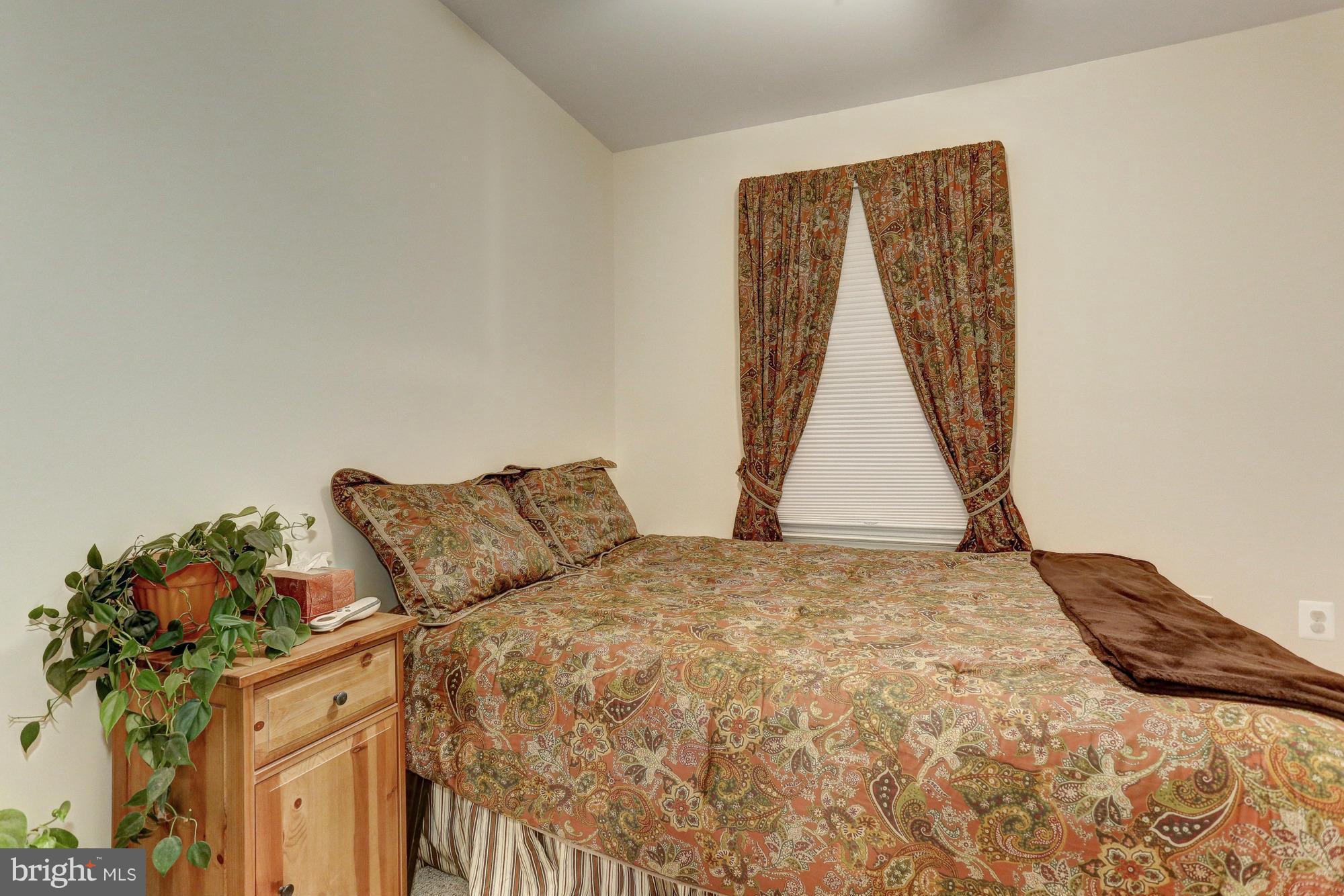 6412 Sherwood Road Baltimore, MD 21239 - Photo 25 of 30 Bedroom 4