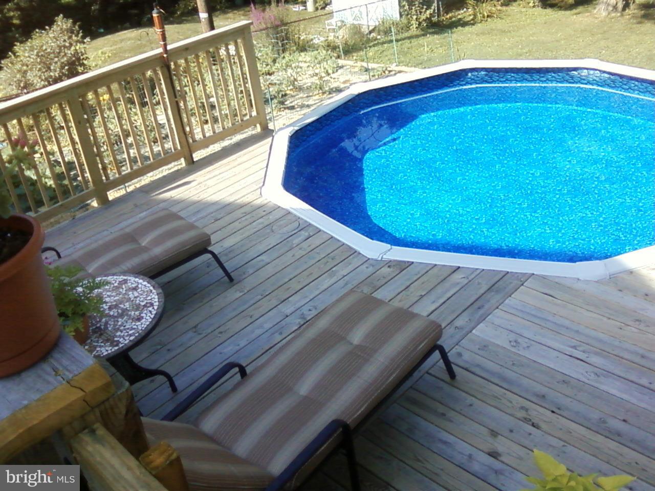 6412 Sherwood Road Baltimore, MD 21239 - Photo 30 of 30 Enjoy summers in the pool