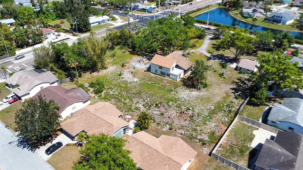 7720 Tuttle Avenue Sarasota, FL 34243 - Photo 12 of 12