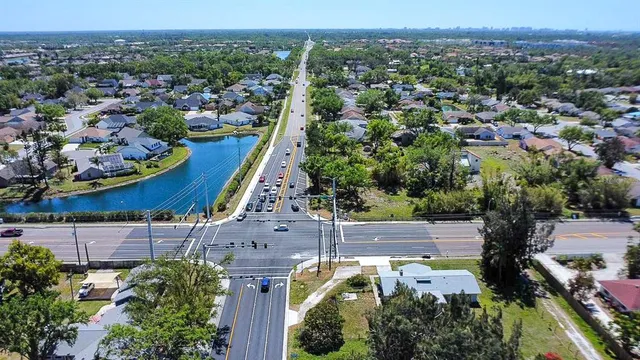 $1,500,000 | 7720 Tuttle Avenue, Sarasota, FL 34243