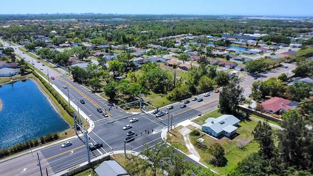 $1,500,000 | 7720 Tuttle Avenue, Sarasota, FL 34243