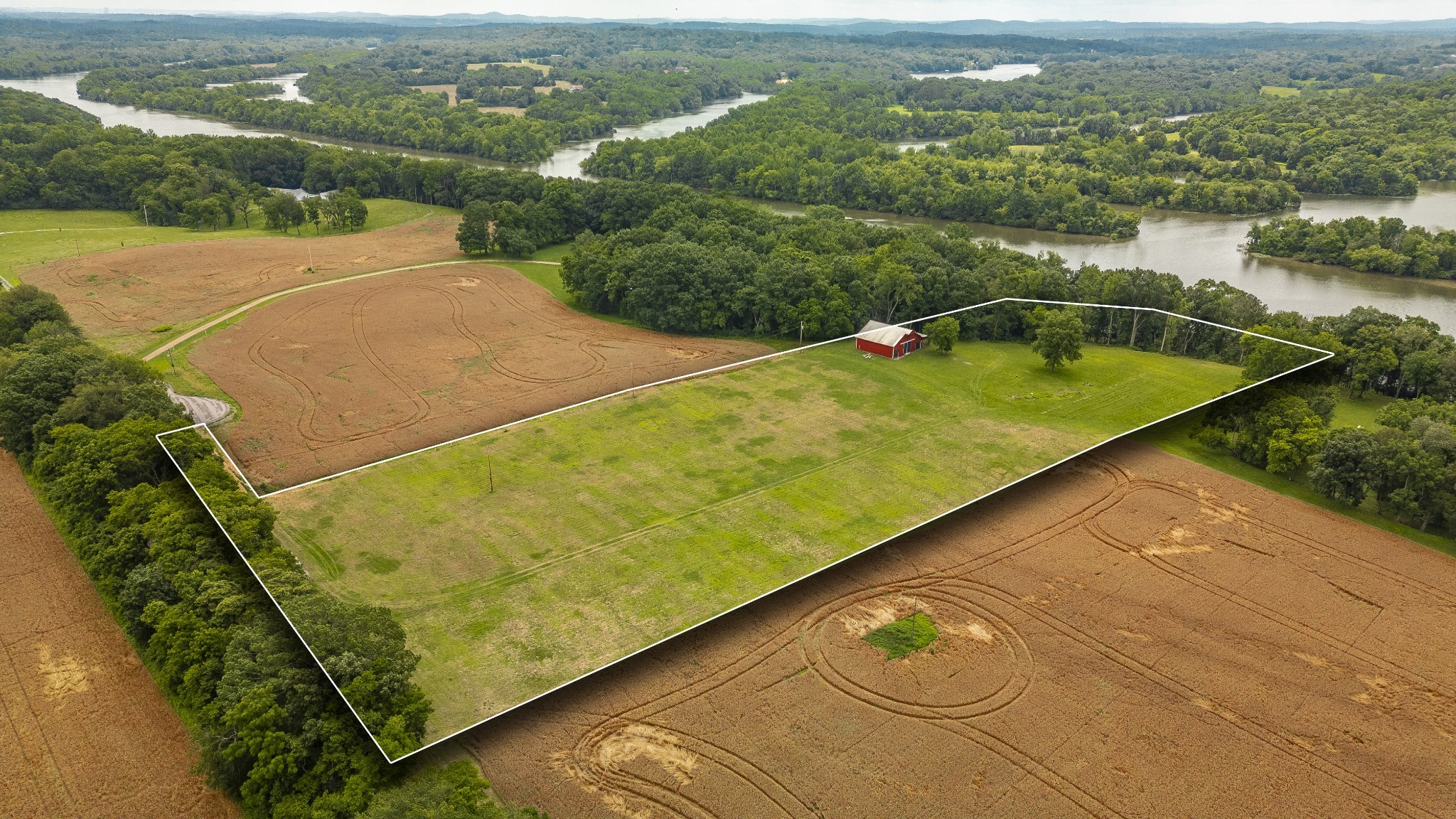 1113 East Robertson Road Castalian Springs, TN 37031 - Photo 2 of 26
