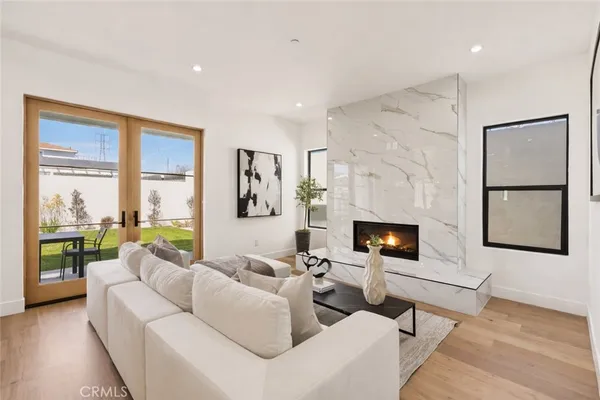 $2,395,000 | 2501 Curtis Avenue, Redondo Beach, CA 90278