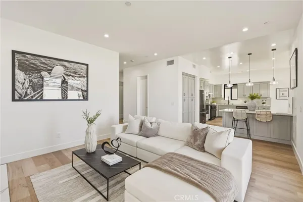 $2,395,000 | 2501 Curtis Avenue, Redondo Beach, CA 90278