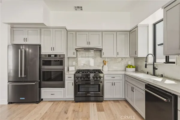 $2,395,000 | 2501 Curtis Avenue, Redondo Beach, CA 90278