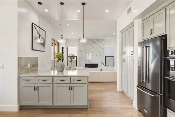 $2,395,000 | 2501 Curtis Avenue, Redondo Beach, CA 90278