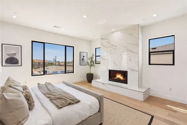 $2,395,000 | 2501 Curtis Avenue, Redondo Beach, CA 90278