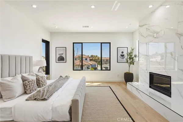 $2,395,000 | 2501 Curtis Avenue, Redondo Beach, CA 90278