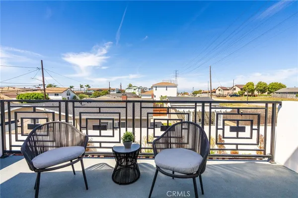 $2,395,000 | 2501 Curtis Avenue, Redondo Beach, CA 90278