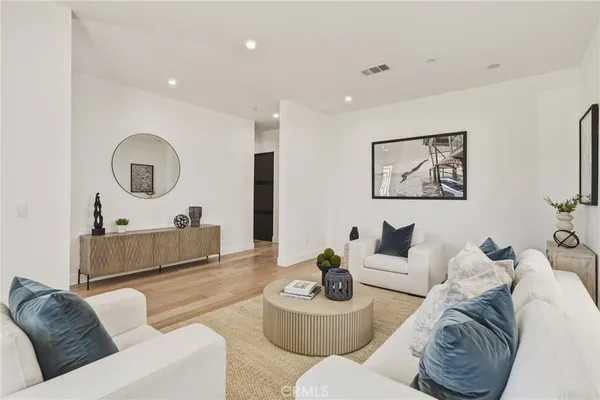 $2,395,000 | 2501 Curtis Avenue, Redondo Beach, CA 90278