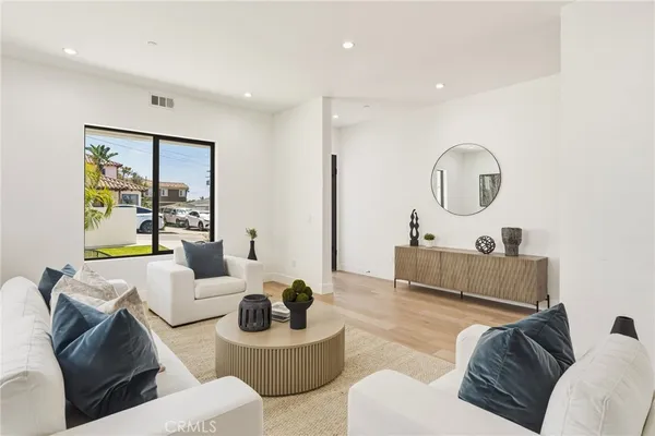 $2,395,000 | 2501 Curtis Avenue, Redondo Beach, CA 90278