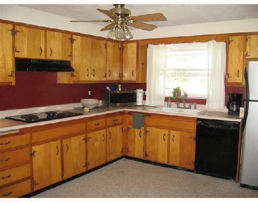 4716 Bosart Road Springfield, OH 45503 - Photo 4 of 8