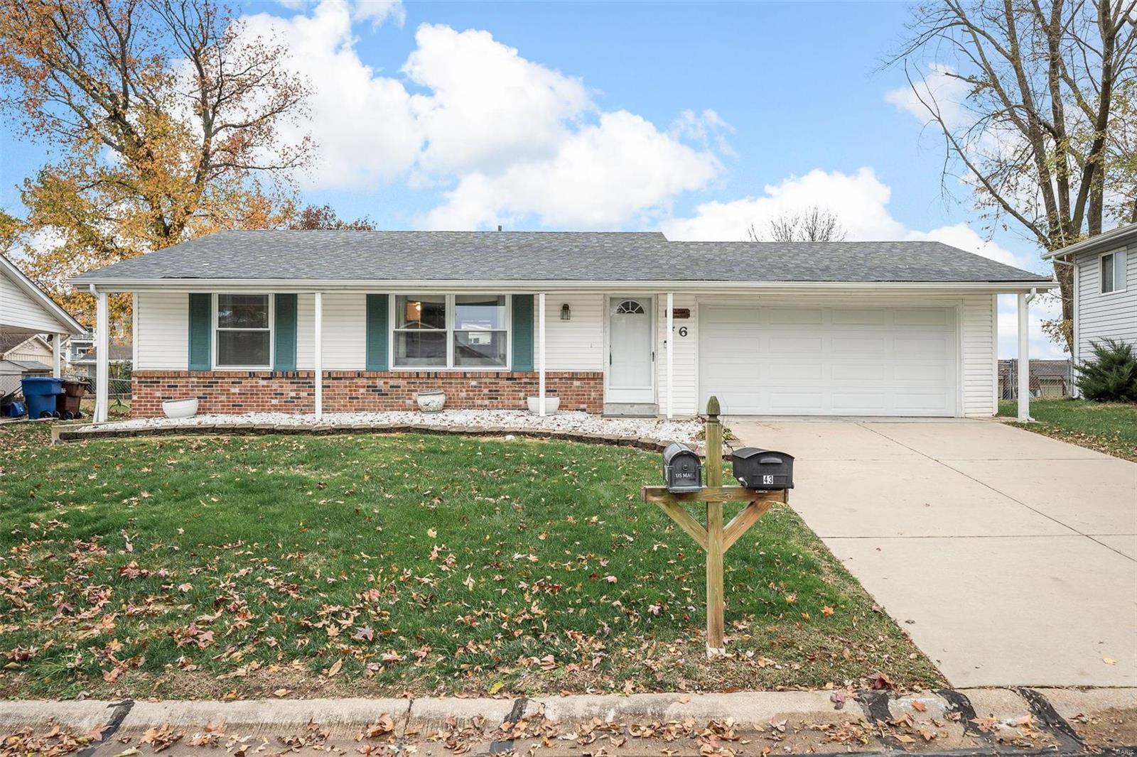 46 Country Hill Road St. Peters, MO 63376 - Photo 1 of 32