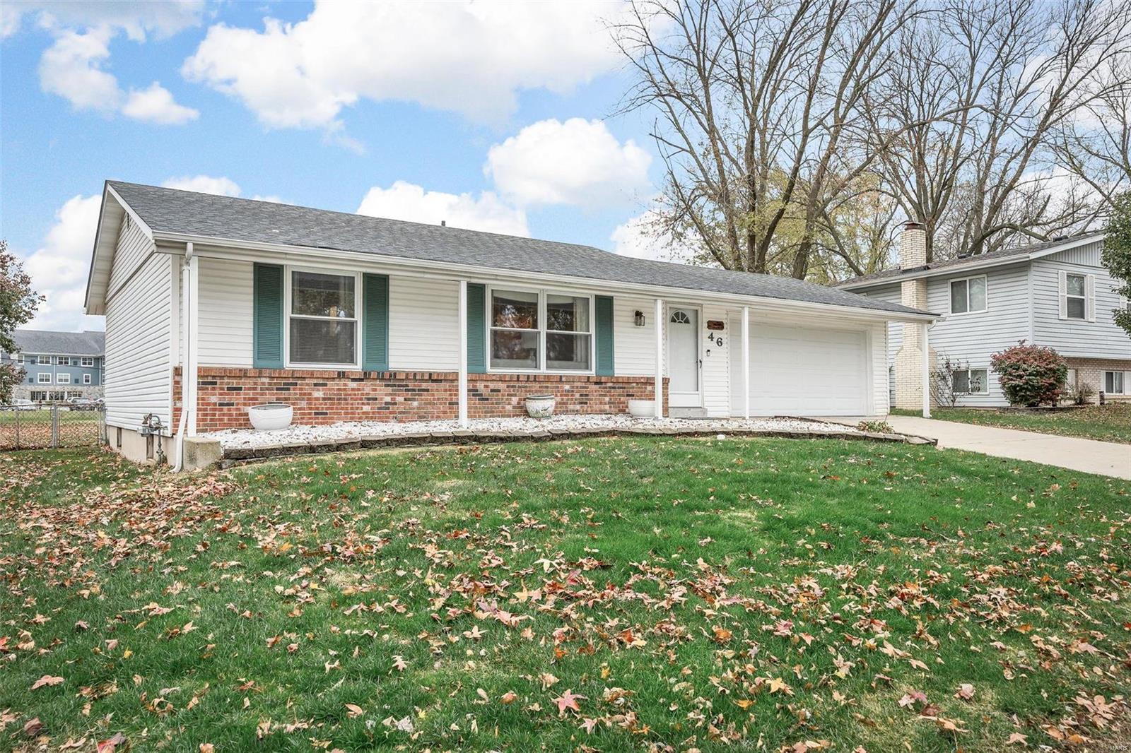 46 Country Hill Road St. Peters, MO 63376 - Photo 2 of 32
