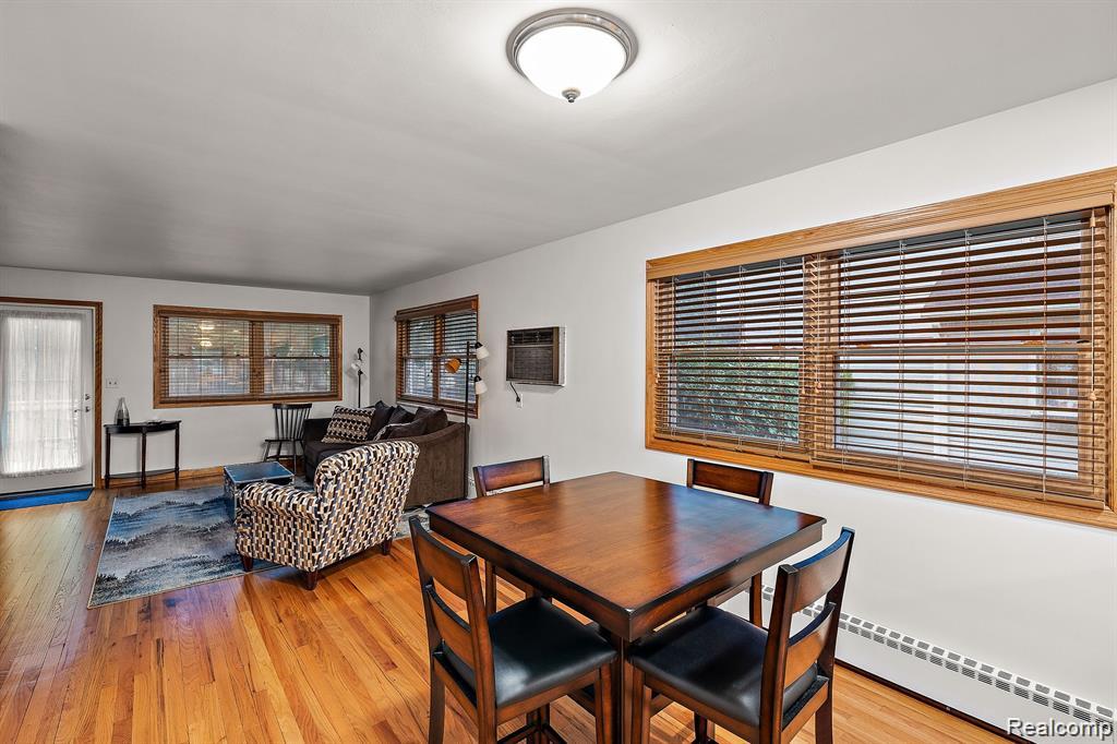 836 Miller Avenue Rochester, MI 48307 - Photo 12 of 38