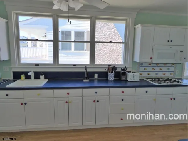 $2,200 | 875 Stenton Place, Unit 2, Ocean City, NJ 08226