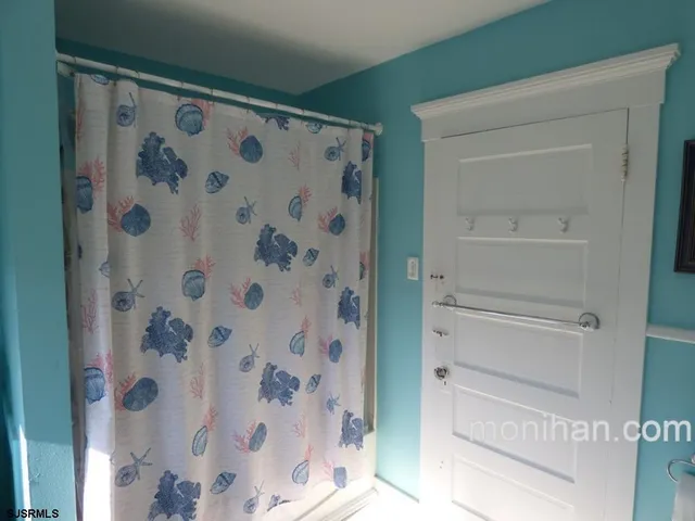 $2,200 | 875 Stenton Place, Unit 2, Ocean City, NJ 08226