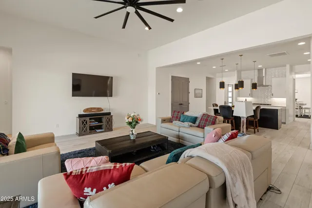 a close view of sink and tap