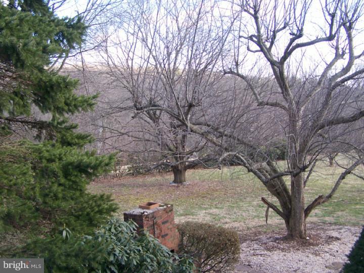 1034 Hosensack Road Palm, PA 18070 - Photo 6 of 22 Gallery Image 6