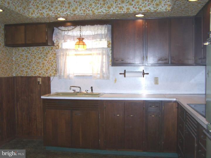 1034 Hosensack Road Palm, PA 18070 - Photo 9 of 22 Gallery Image 9