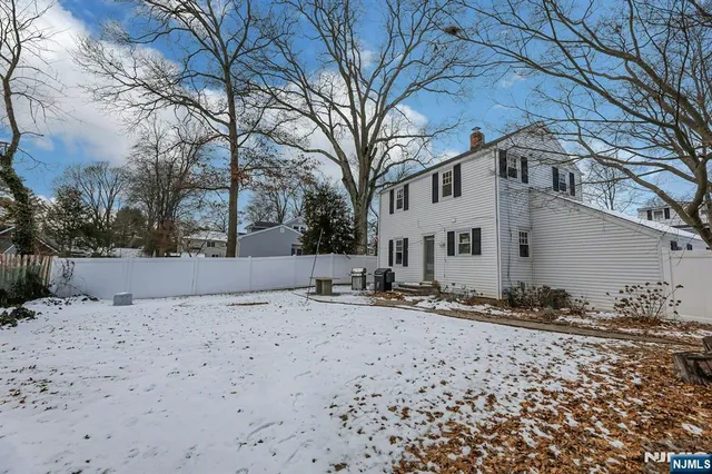 $699,000 | 19 Pine Street, Closter, NJ 07624