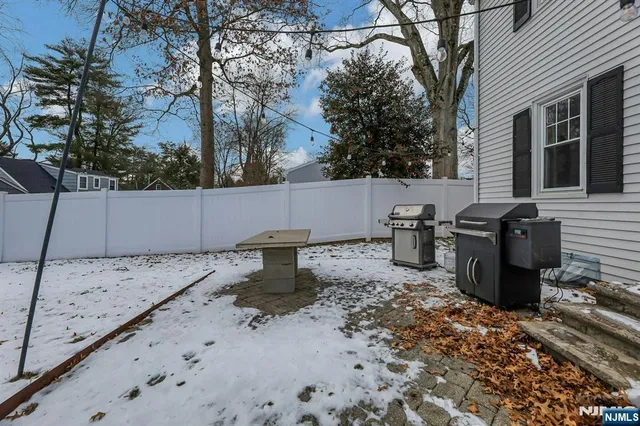 $699,000 | 19 Pine Street, Closter, NJ 07624