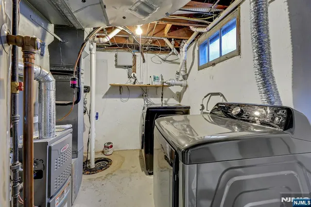 $699,000 | 19 Pine Street, Closter, NJ 07624