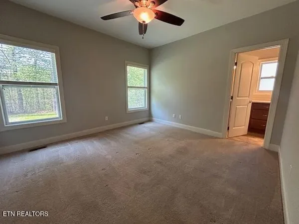 $2,100 | 450 Beachwood Drive, Crossville, TN 38558