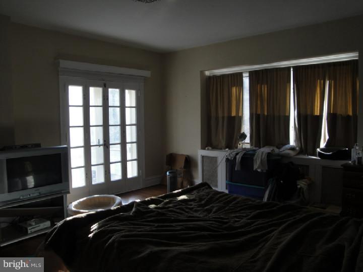 890 Wises Mill Road Philadelphia, PA 19128 - Photo 10 of 12 Gallery Image 10