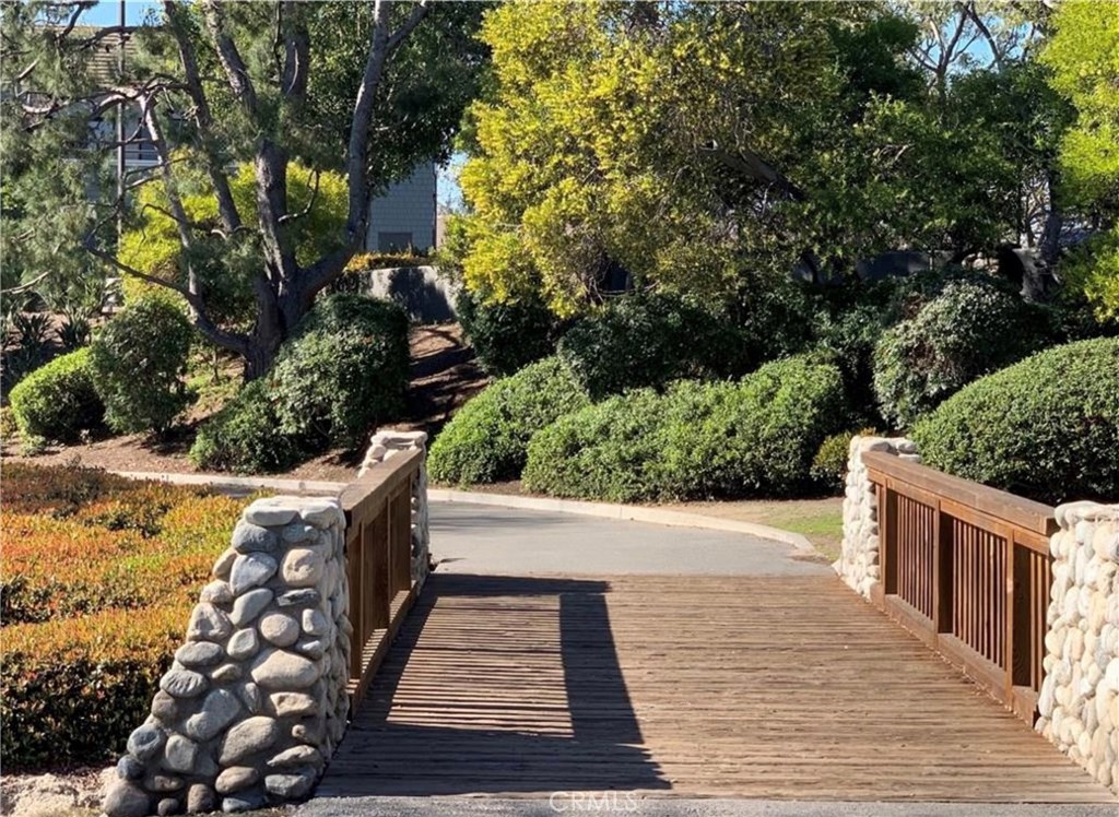 25 Birdsong Irvine, CA 92604 - Photo 27 of 29 a view of an outdoor space with seating