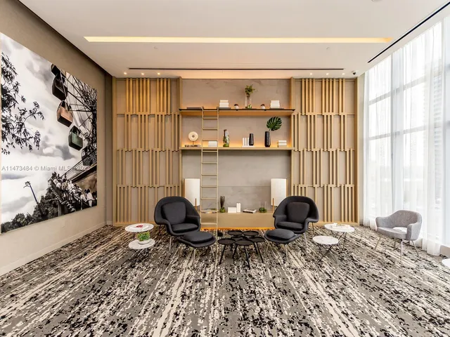 $9,500 | 4010 South Ocean Drive, Unit 1404, Hollywood, FL 33019