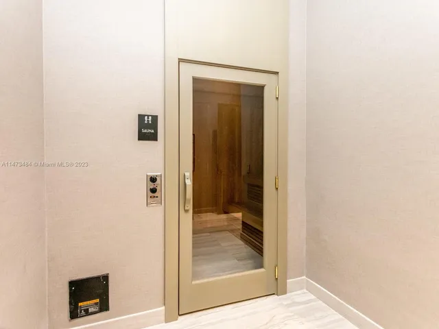 $9,500 | 4010 South Ocean Drive, Unit 1404, Hollywood, FL 33019