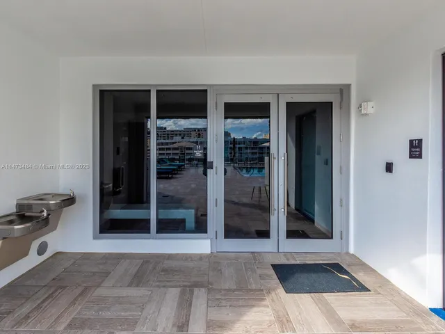 $9,500 | 4010 South Ocean Drive, Unit 1404, Hollywood, FL 33019