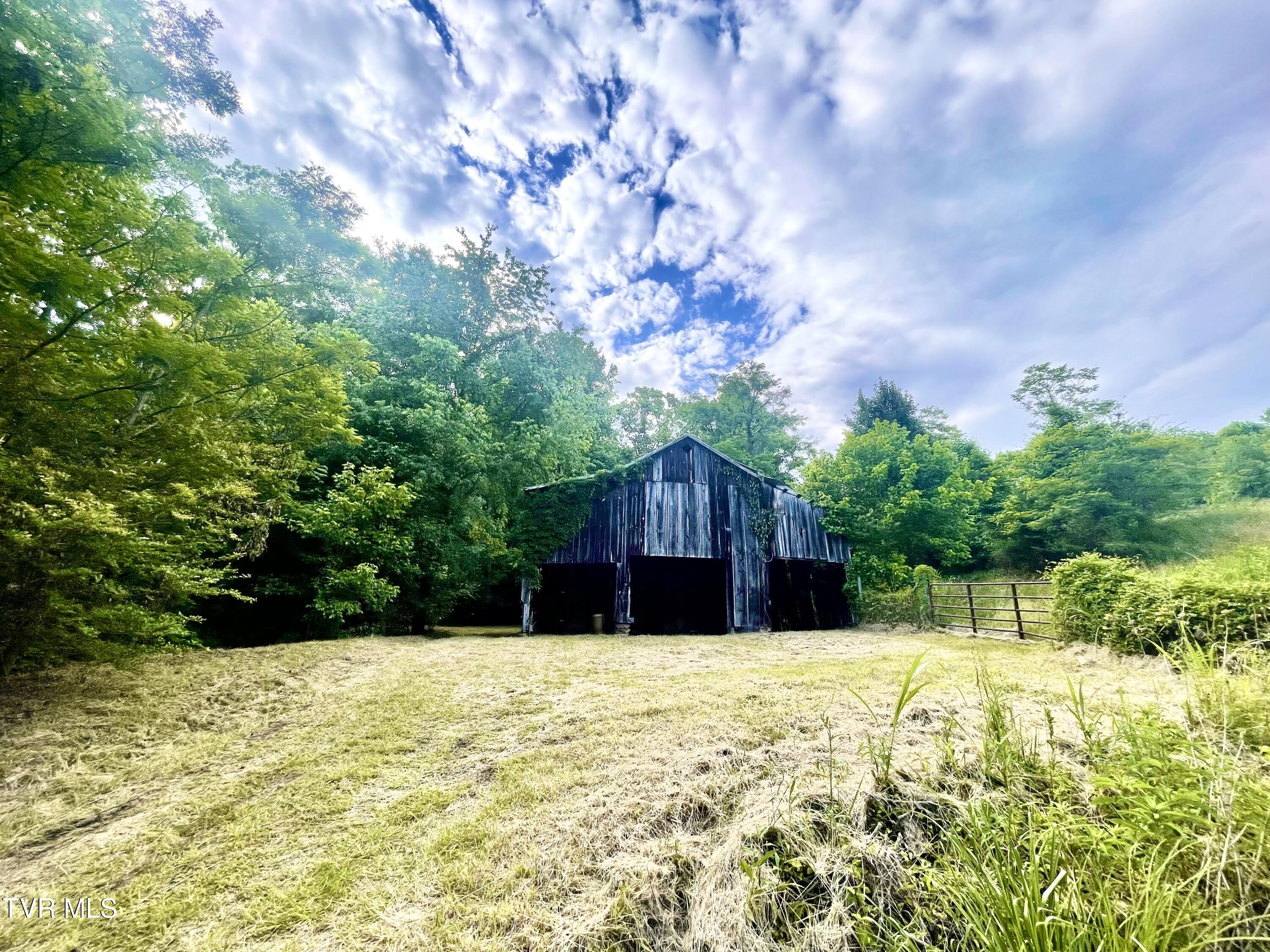 3323 Mendota Road Mendota, VA 24270 - Photo 1 of 85 image_50727681