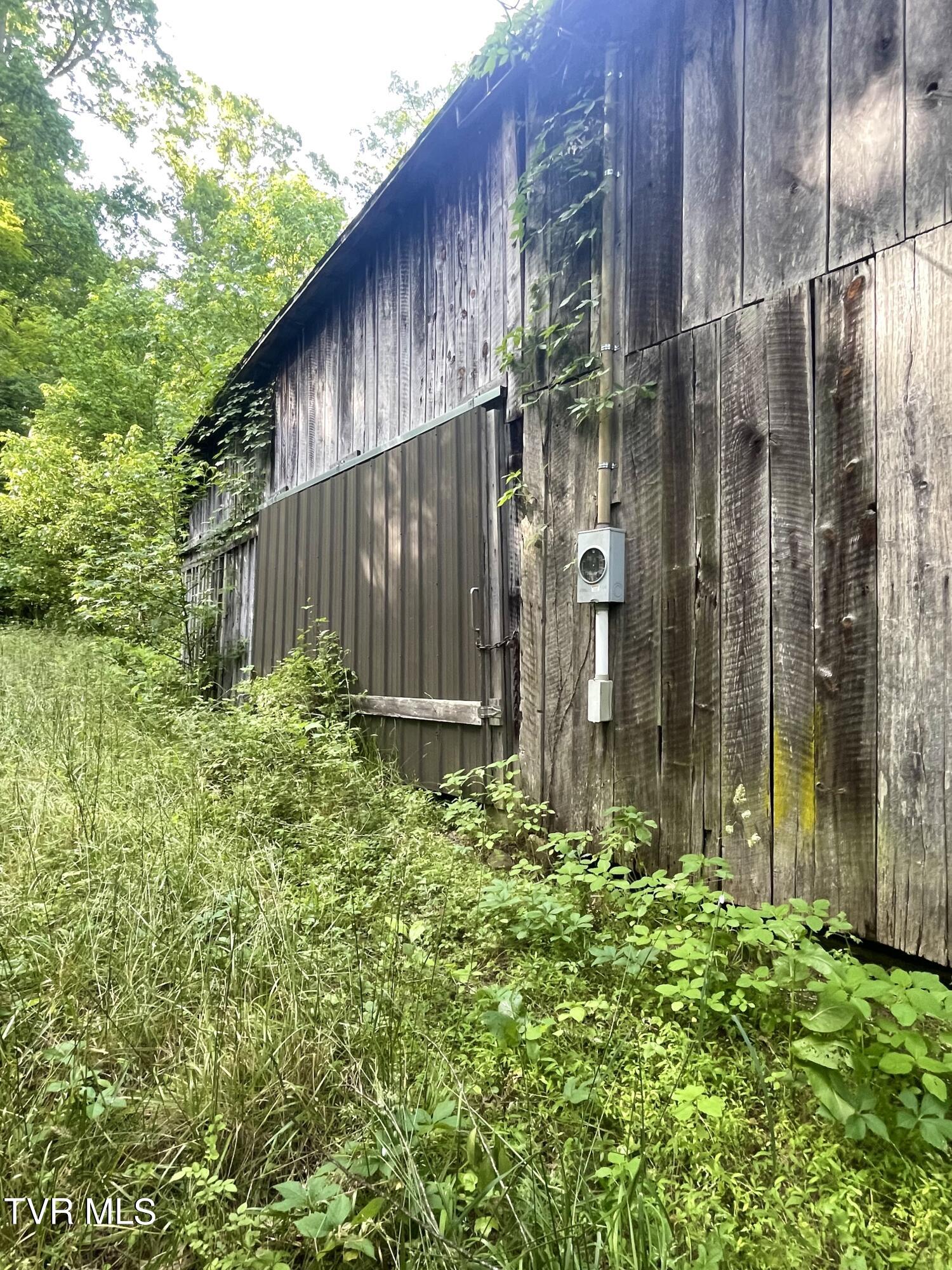 3323 Mendota Road Mendota, VA 24270 - Photo 12 of 85 image_50435585 (2)