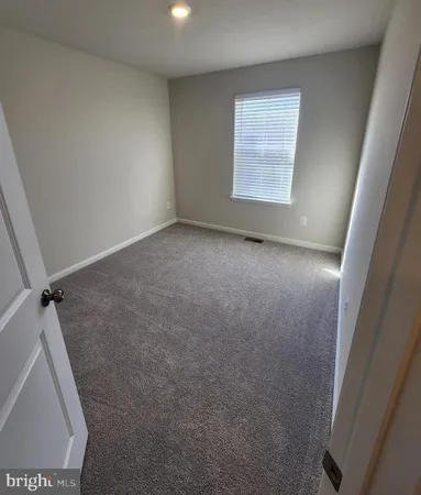 $2,050 | 1264 Red Clover Lane, Ranson, WV 25438