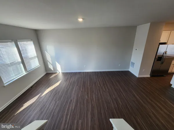 $2,050 | 1264 Red Clover Lane, Ranson, WV 25438