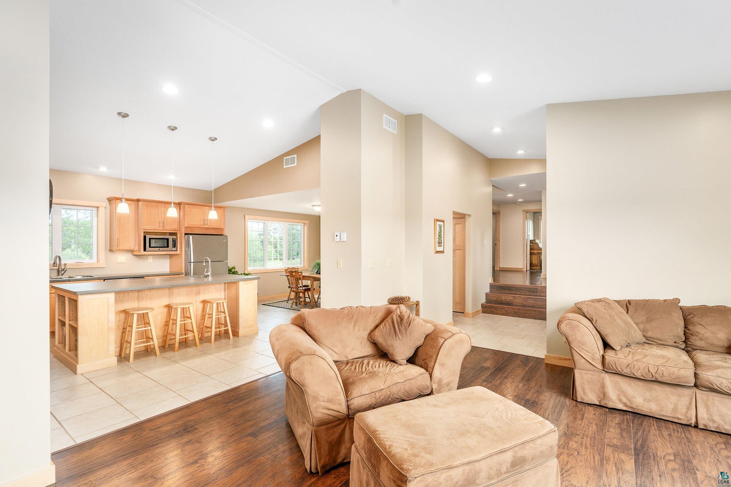 3673 Mattson Road Cloquet, MN 55720 - Photo 7 of 40 Living Room