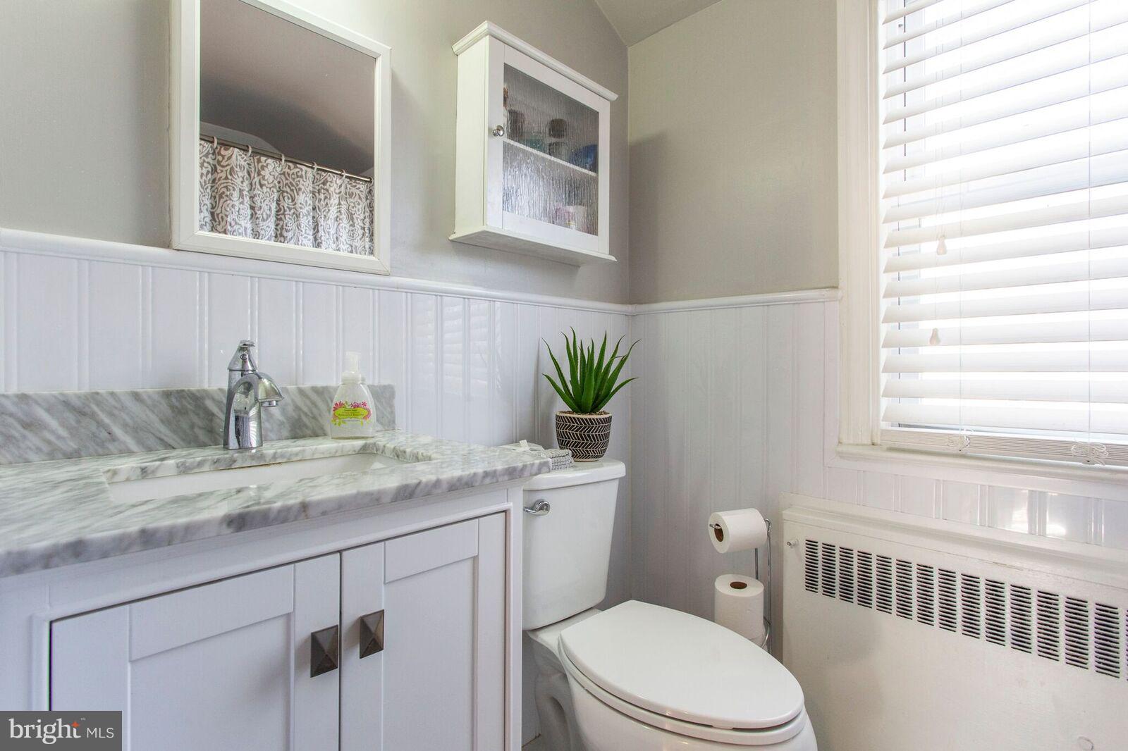 191 Treaty Road Drexel Hill, PA 19026 - Photo 21 of 34 Full Bath