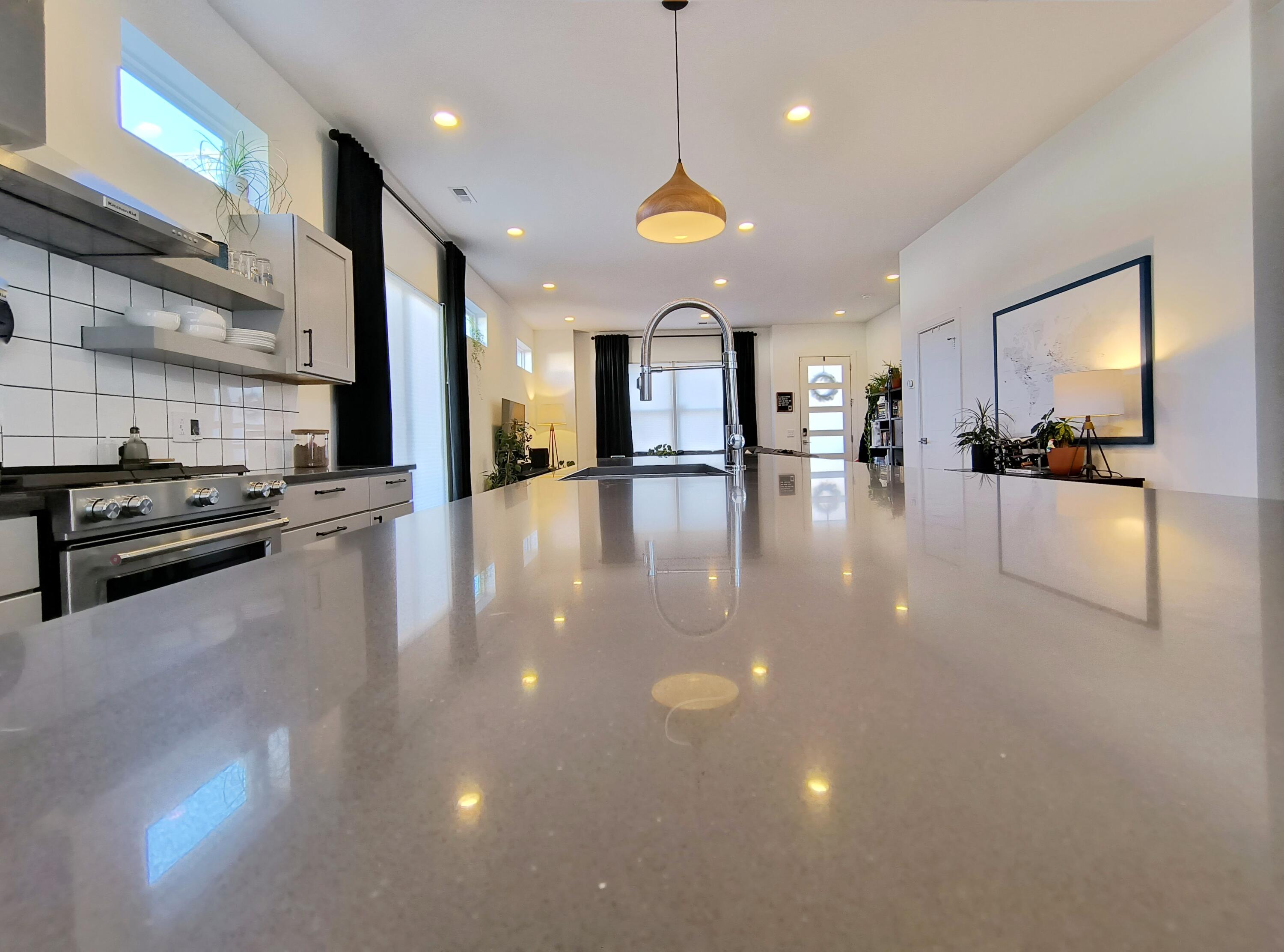 18 East 16th Street Chattanooga, TN 37408 - Photo 15 of 94 IMG_20260206_101002727_HDR